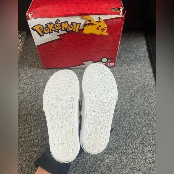 Pokémon Toddler Boys Slip-On Shoes - Picture 11 of 13